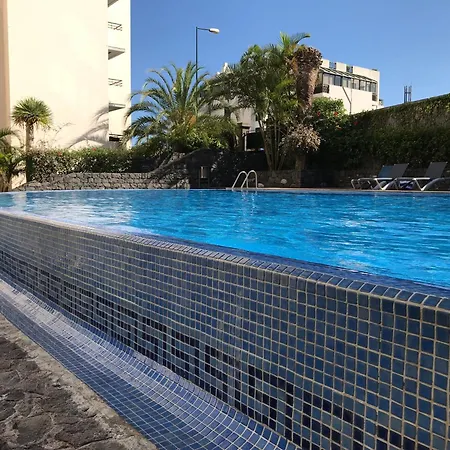 Mit Pool Apartment