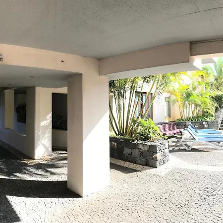 Lägenhet Mit Pool